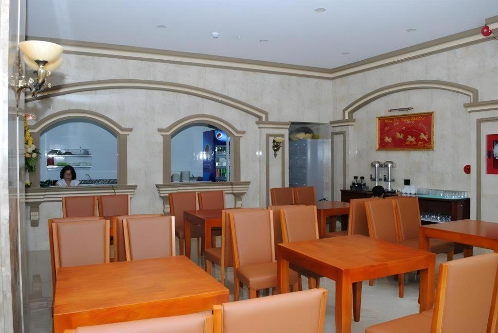 Tran Vinh Hotel Bac Lieu Exterior foto
